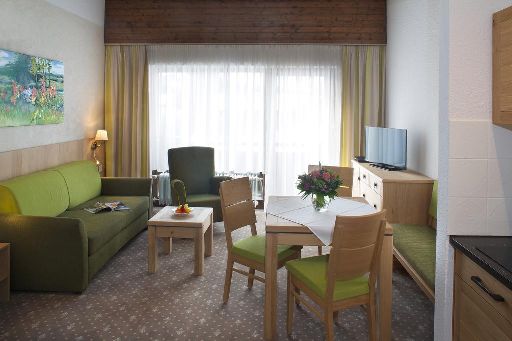 Interest Vitalhotel - Partnerbetrieb Von Oberstaufen Plus 部屋 写真